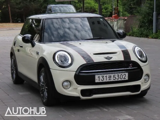 Mini Cooper 2017 photo 2