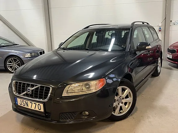 Volvo V70 2009 photo 2