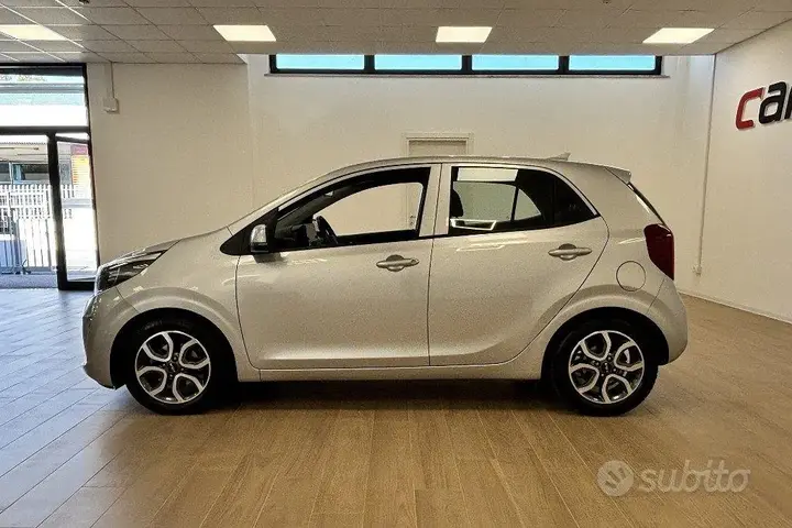 Kia Picanto 2023 photo 4