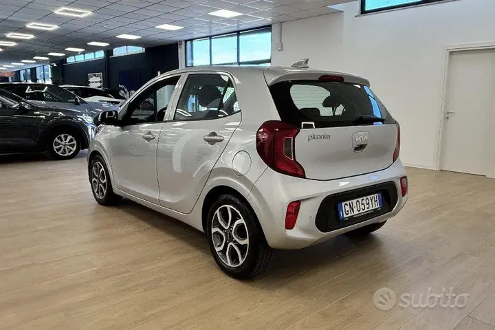 Kia Picanto 2023 photo 5