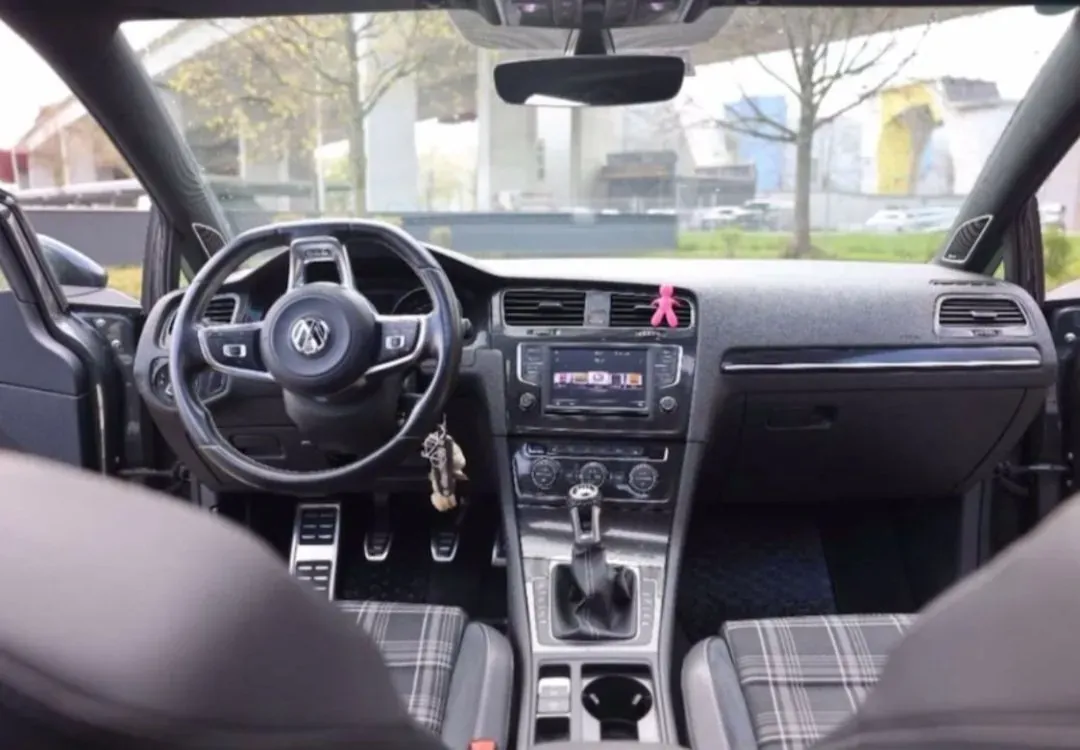 Volkswagen Golf 2016 photo 3