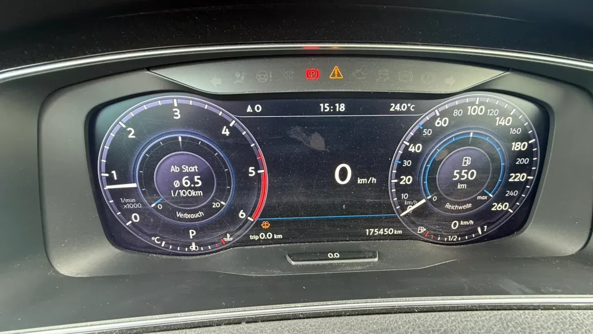 Volkswagen Golf 2017 photo 2