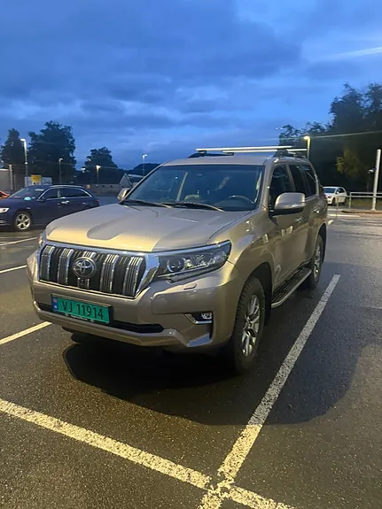 Toyota Land Cruiser