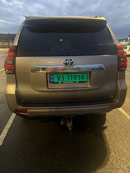 Toyota Land Cruiser 2019 photo 2