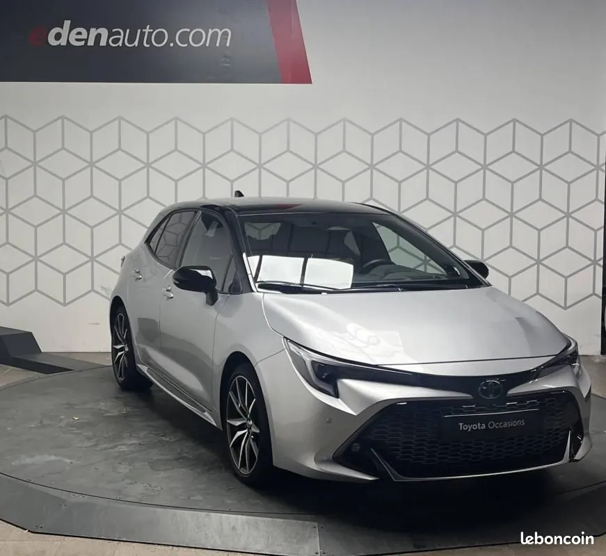 Toyota Corolla 2023 photo 3