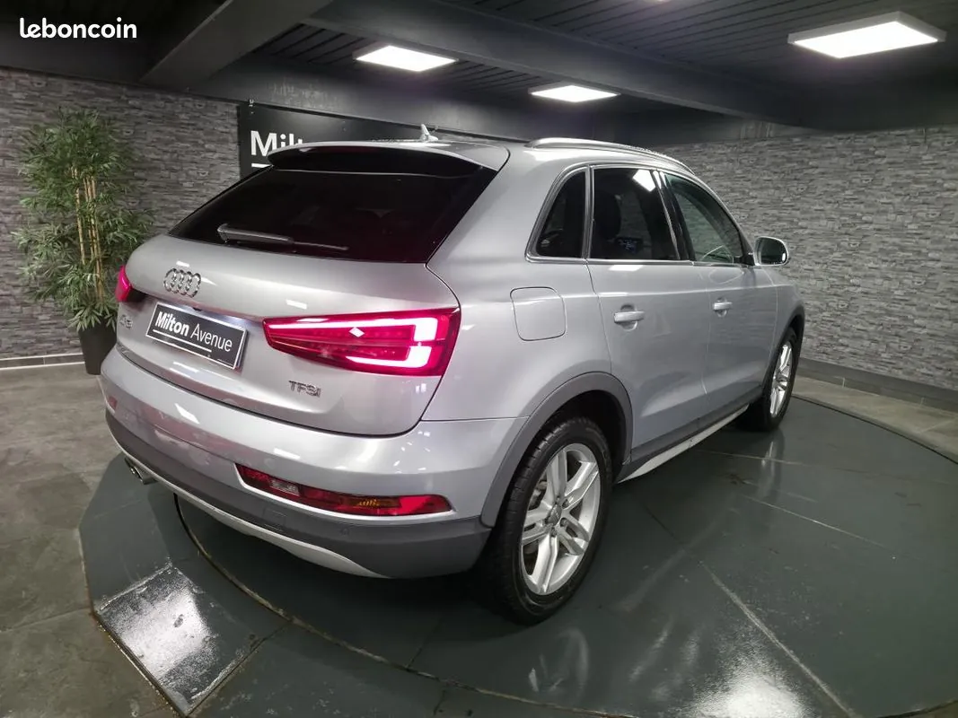 Audi Q3 2016 photo 5