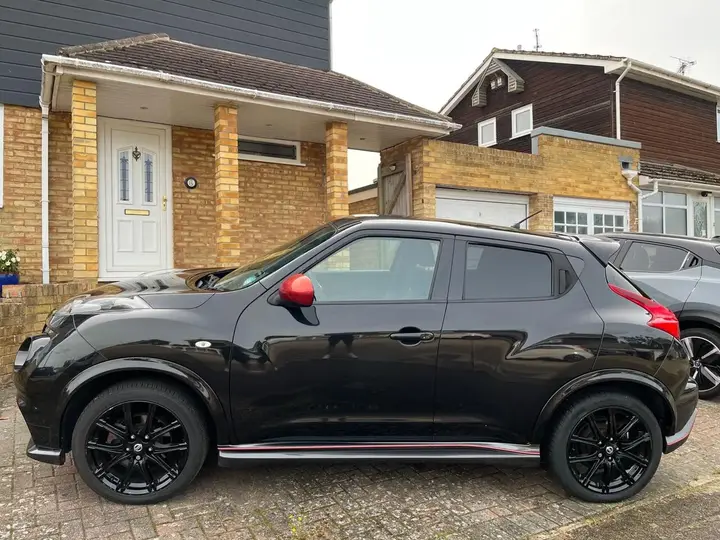 Nissan Juke 2013 photo 5