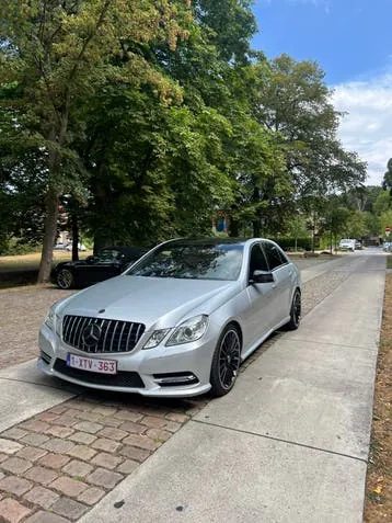 Mercedes-Benz E300