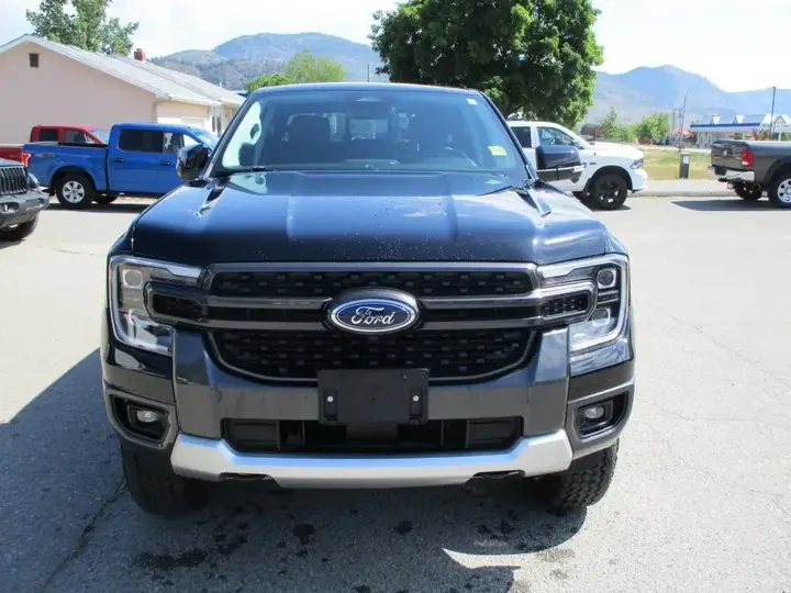 Ford Ranger 2024 photo 2