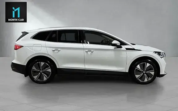 Skoda Enyaq 2022 photo 4