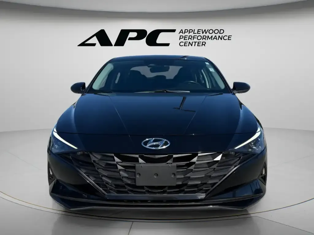Hyundai Elantra 2022 photo 3