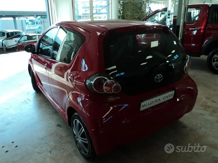 Toyota Aygo 2009 photo 2