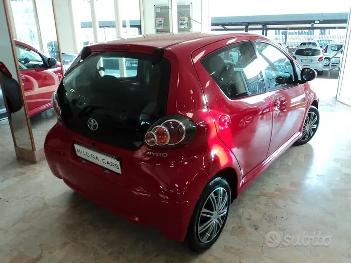Toyota Aygo 2009 photo 3