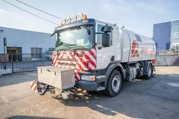 Scania P280