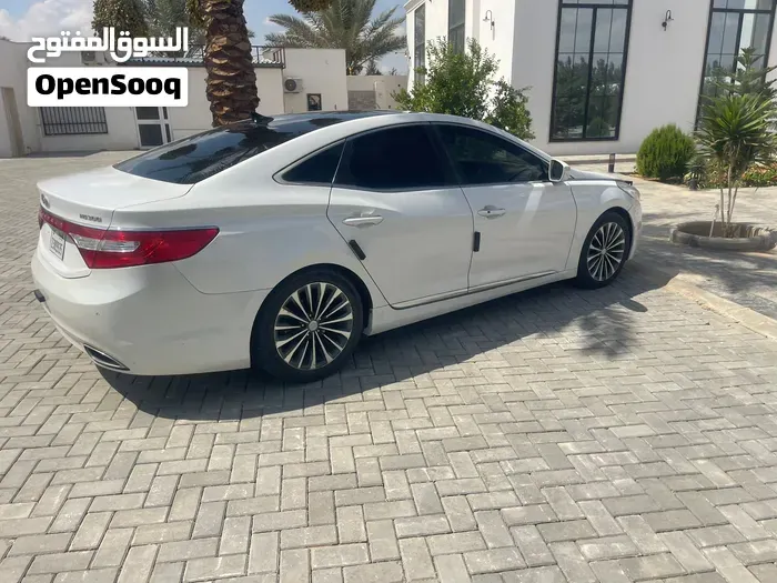 Hyundai Azera