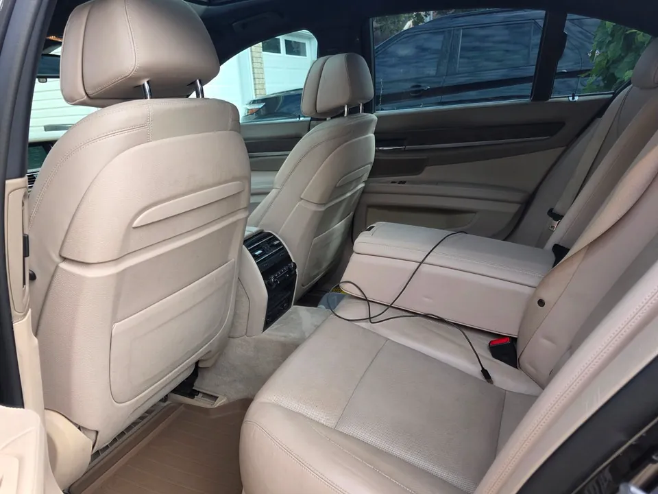 BMW 7 Series 2014 photo 3