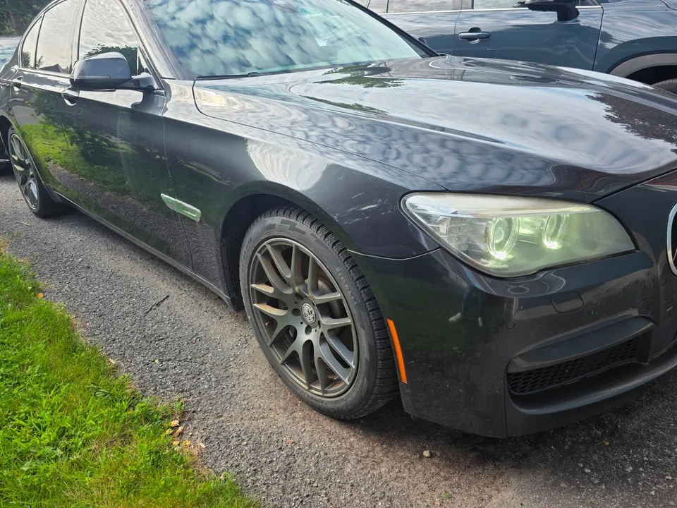 BMW 7 Series 2014 photo 4