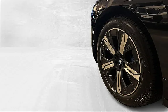 BMW Ix 2023 photo 3