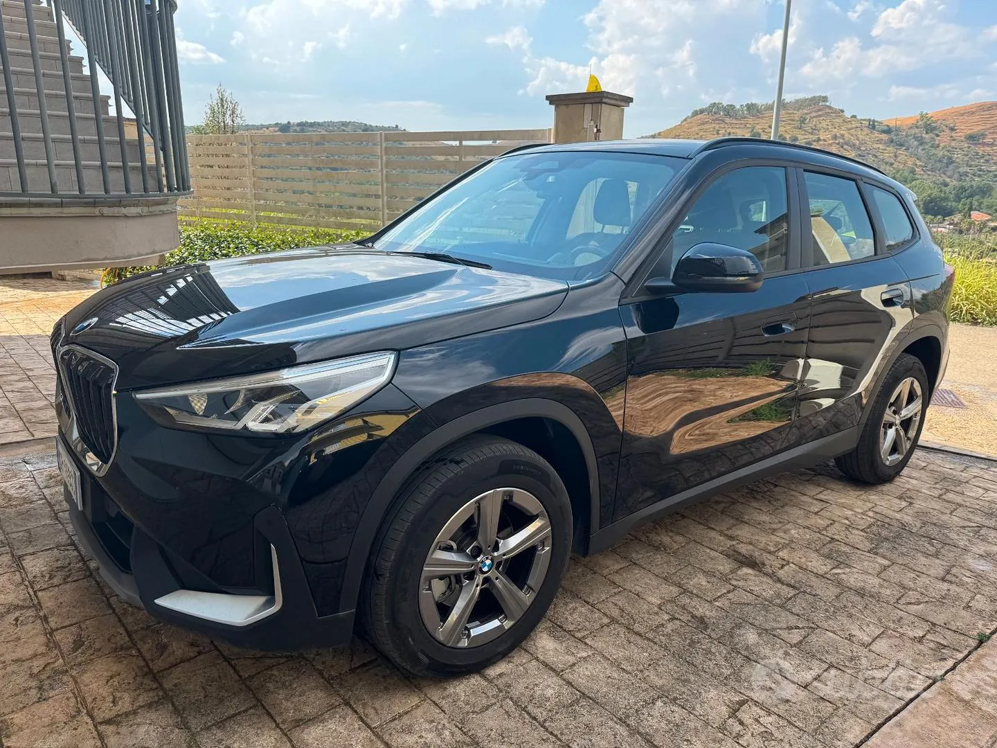 BMW X1 2023 photo 3