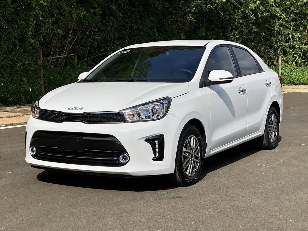 Kia Soluto