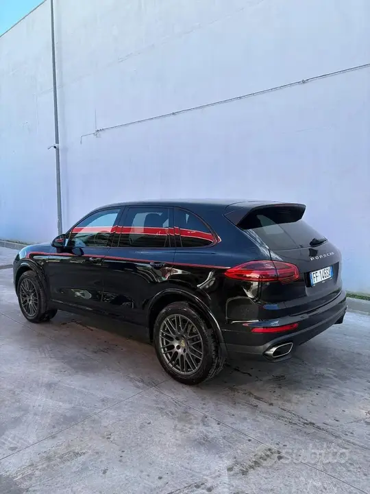 Porsche Cayenne 2016 photo 3