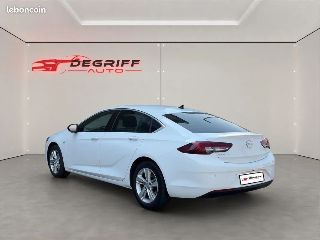 Opel Insignia 2022 photo 3