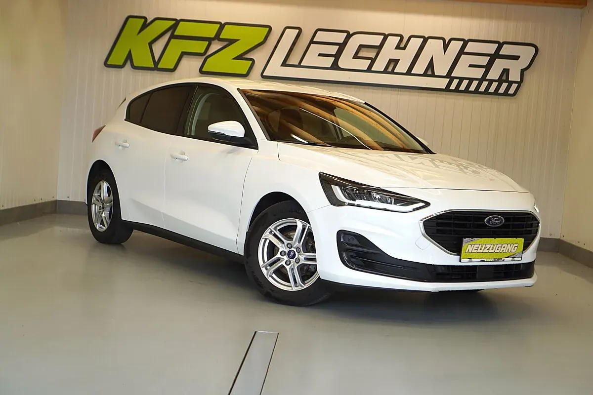 Ford Focus 2022 photo 3