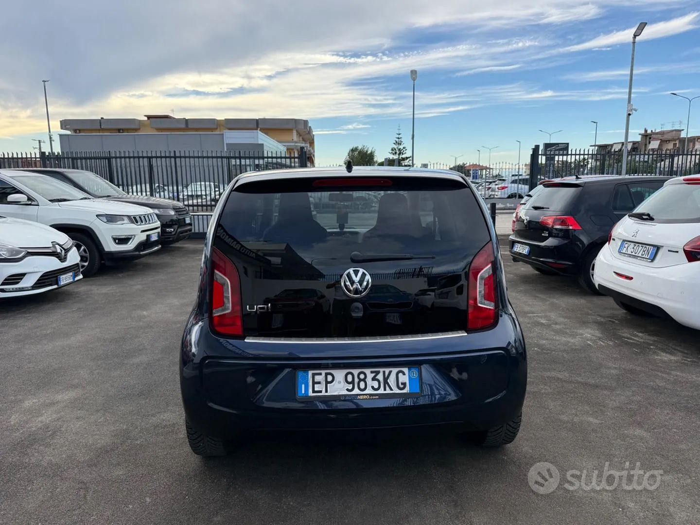 Volkswagen Up 2012 photo 5