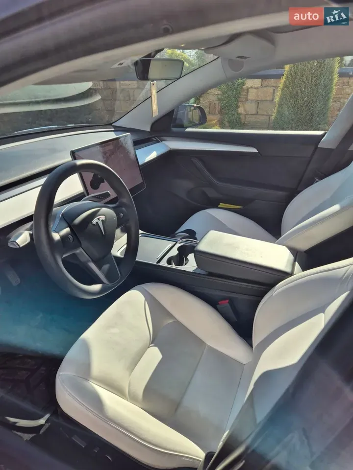 Tesla Model 3 2021 photo 5