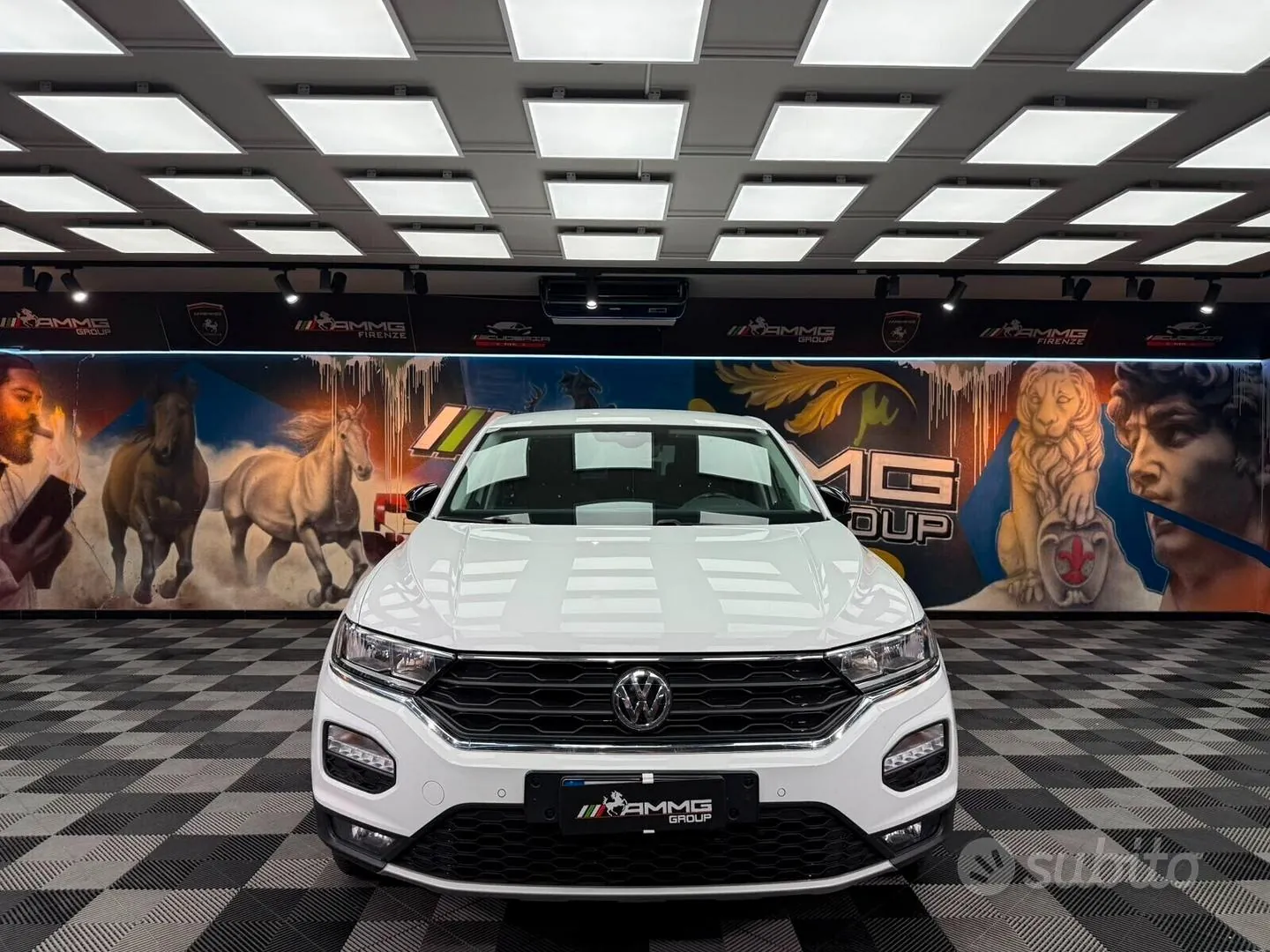 Volkswagen T-Roc 2020 photo 2