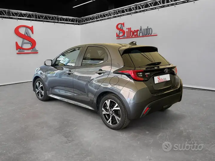 Toyota Yaris 2025 photo 3