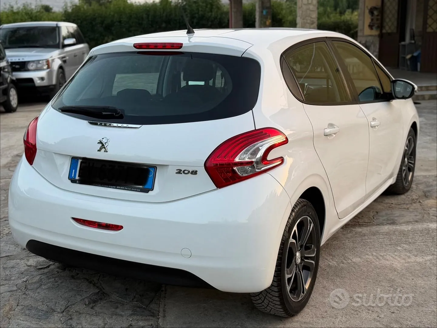 Peugeot 208 2014 photo 5