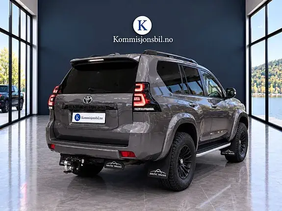 Toyota Land Cruiser 2021 photo 4