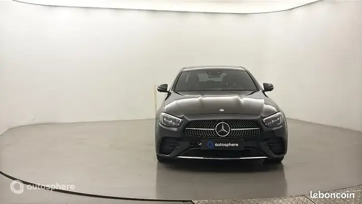 Mercedes-Benz E-Class 2023 photo 2