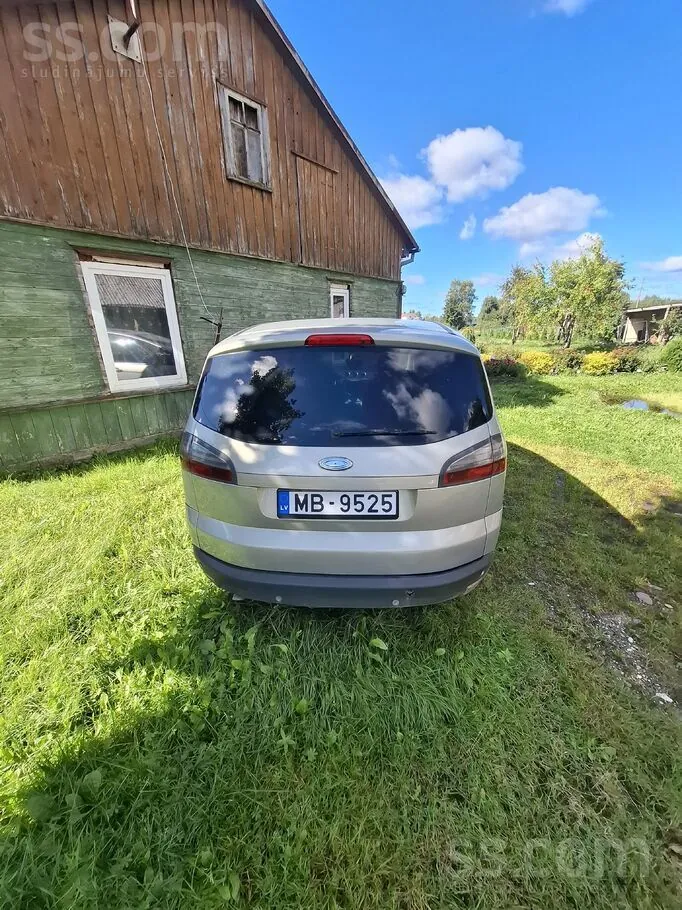 Ford S-Max 2008 photo 2