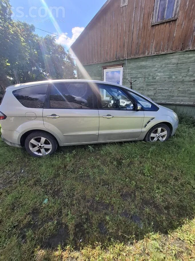 Ford S-Max 2008 photo 4