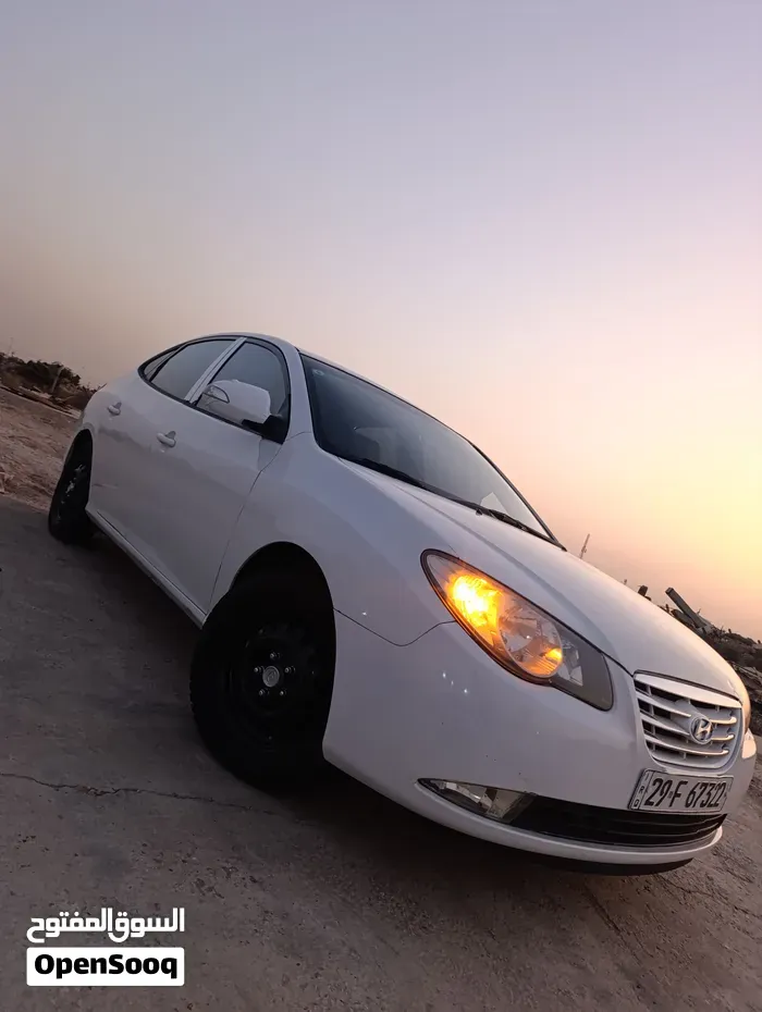 Hyundai Elantra 2010 photo 3