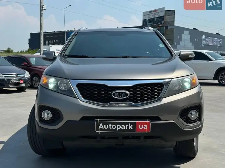 Kia Sorento 2012 photo 2