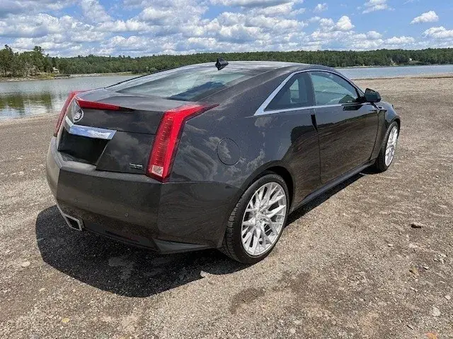 Cadillac Cts 2013 photo 2