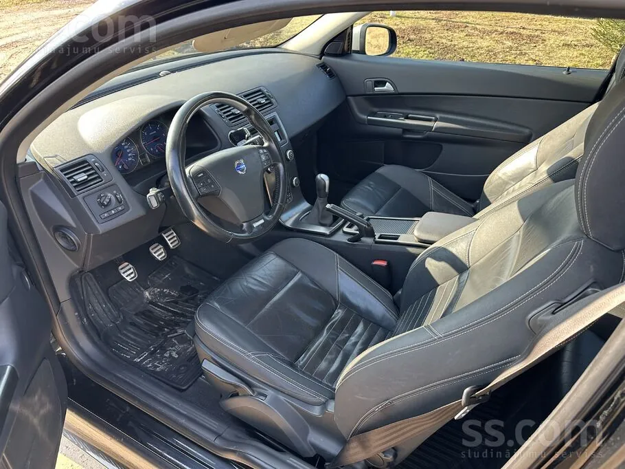 Volvo C30 2010 photo 4