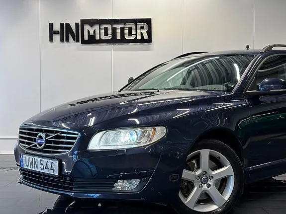 Volvo V70 2015 photo 2