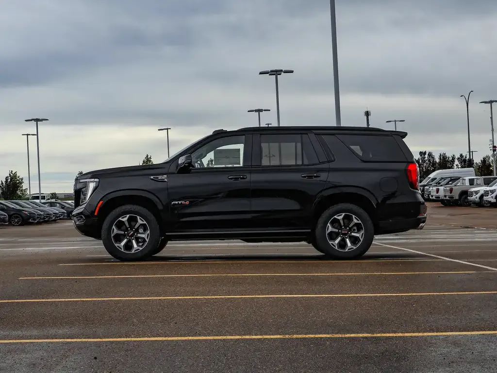 GMC Yukon 2026 photo 5