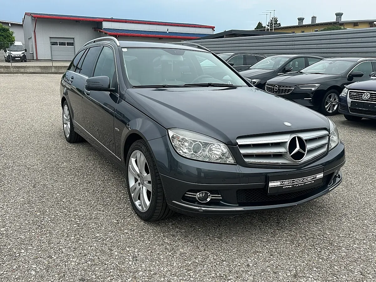 Mercedes-Benz C-Class 2009 photo 3