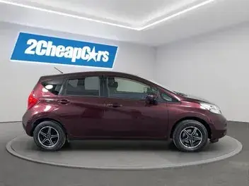 Nissan Note 2016 photo 5