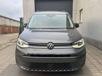 Volkswagen Caddy 2023 photo 2