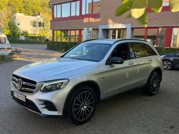 Mercedes-Benz Glc350E