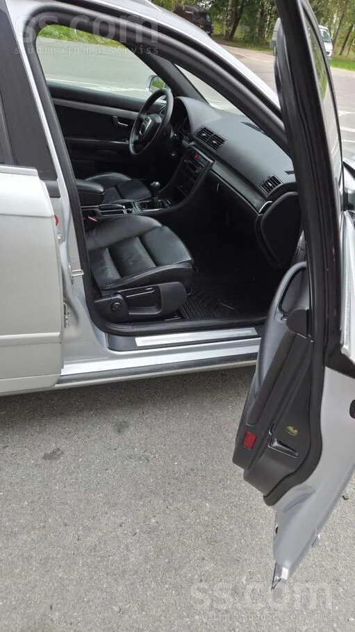Audi A4 2005 photo 4