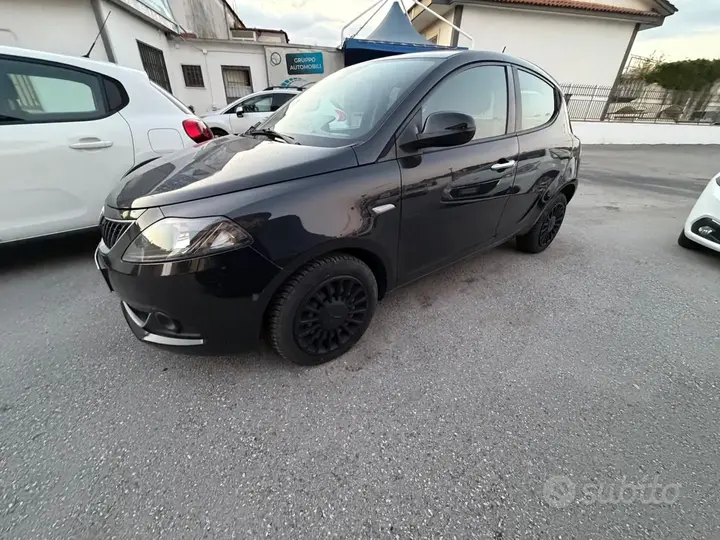 Lancia Ypsilon 2022 photo 3