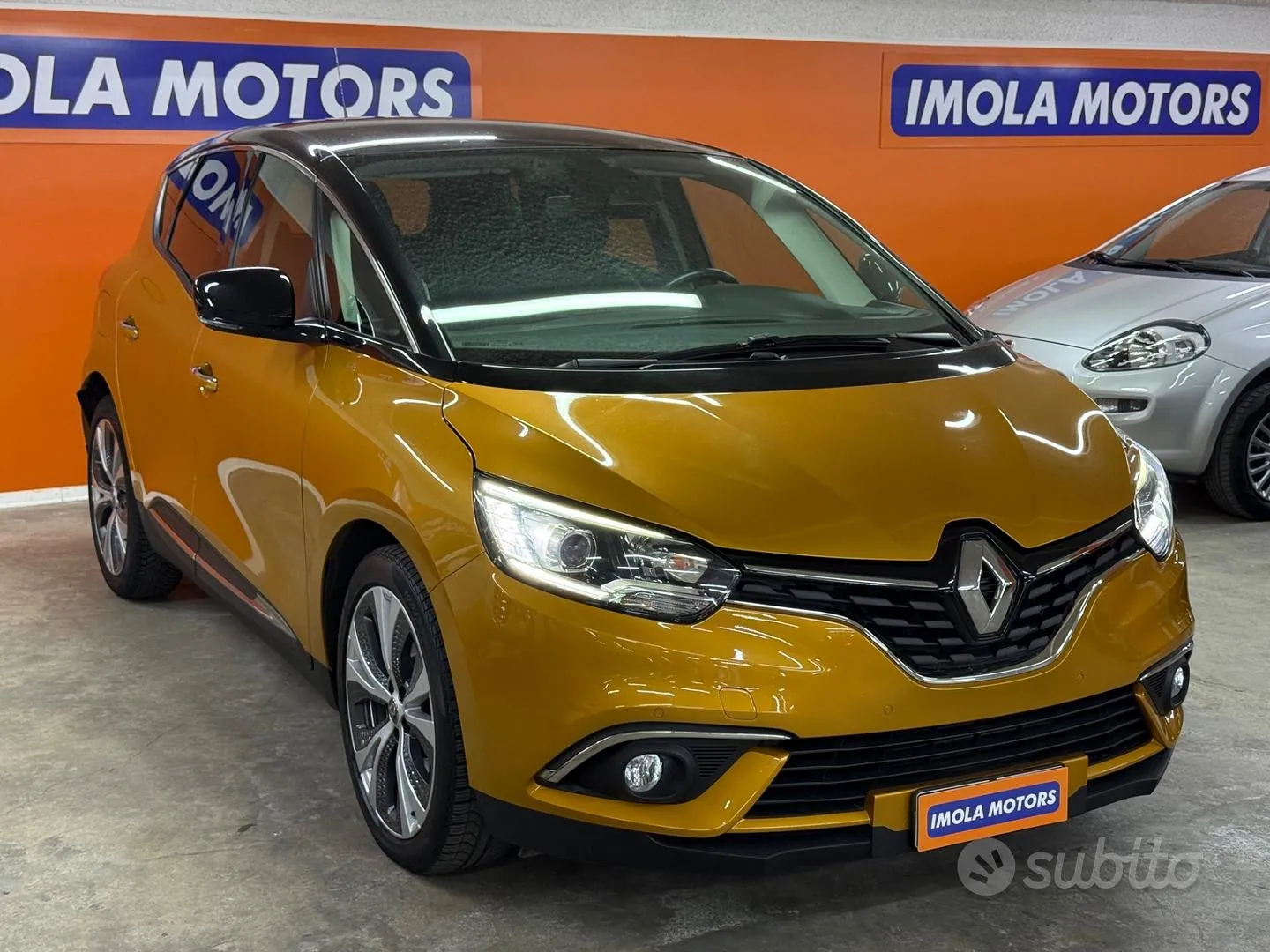 Renault Scenic 2018 photo 2
