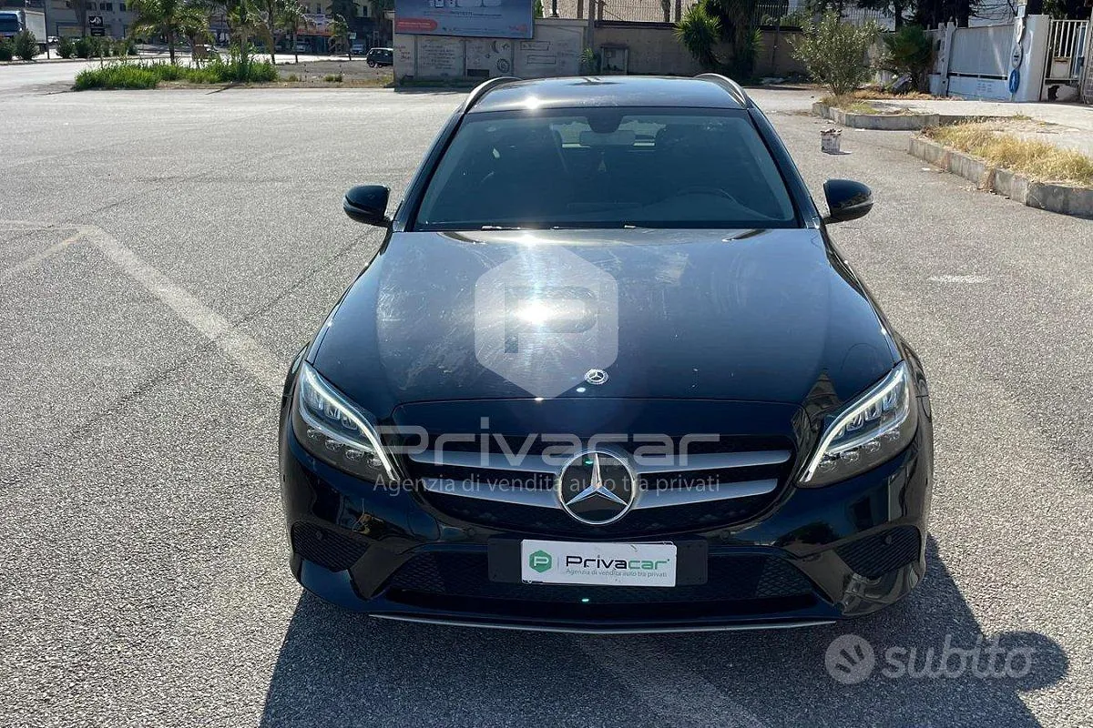 Mercedes-Benz C-Class 2019 photo 2
